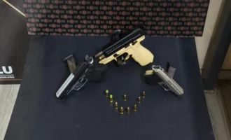 Ruhsatsız tabancalar ele geçirildi……..