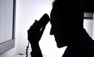 Sahte polis, 72 yaşındaki kadını FETÖ korkusu ile dolandırdı