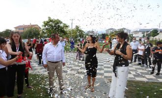 Şevval Şam adını taşıyan parkın açılışını yaptı 