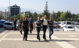 Silahlı çatışmayla bağlantısı olan 5 kişi adliyede….