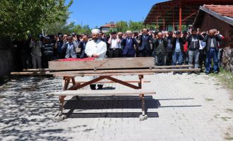 Sulama havuzunda boğulan çocuk son yolculuğuna uğurlandı