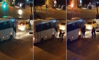 Taksicinin kadını dövmesi kameralara yansıdı