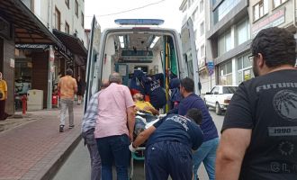 Tamir için getirilen tabancada kalan mermiyle bacağından yaralandı