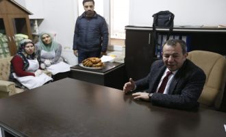 TANJU ÖZCAN; ‘HALK EKMEK FIRINI KAPANMAYACAK’