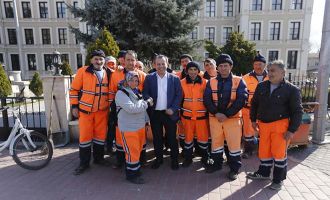 Tanju Özcan Kent Meydanında vatandaşlarla buluştu 