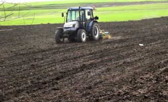 Tarlada çalışan çiftçi sayısı 500 binin altına düştü