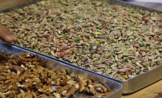 Tatlıcılardan stokçulara 'fıstık' tepkisi