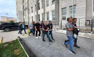 Tefeci operasyonunda 3 tutuklama