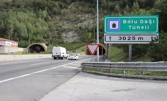TEM Otoyolu Bolu Dağı Ankara yönü hafif araçlara açıldı
