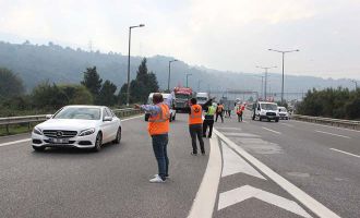 TEM Otoyolu Bolu Dağı yol çalışması nedeniyle kapatıldı...