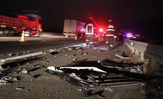 Tem Otoyolunda can pazarı; 2 ölü 3 yaralı