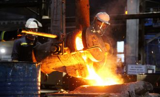 Ücretli çalışan sayısı yıllık yüzde 6,5 arttı....