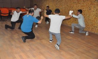 Unutulmaya yüz tutmuş halk oyunları gelecek nesillere aktarılıyor.....