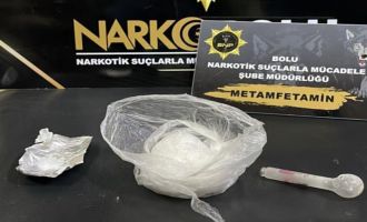 Üzerinde ve eşyalarında uyuşturucu madde çıktı, tutuklandı