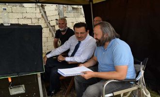 Vali Ümit Film Setini Ziyaret Etti 