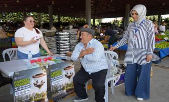 Yaşları 70'i aştı ama testleri zorlanmadan geçtiler