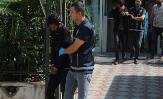 Yaşlı kadına FETÖ dolandırıcılığı