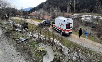 Yoldan çıkan otomobil devrildi: 1 yaralı