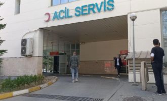 Zehirlenerek hastaneye kaldırılmıştı: Böbrek yetmezliğinden hayatını kaybetti