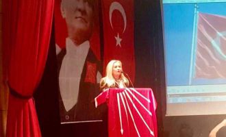 Zuhal Toker Işın: 'Kadınlar asla yalnız değil!'  