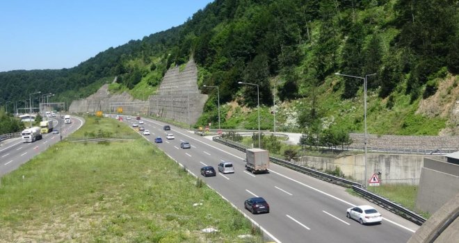 Tatilcilerin dönüş yolculuğu başladı……………..