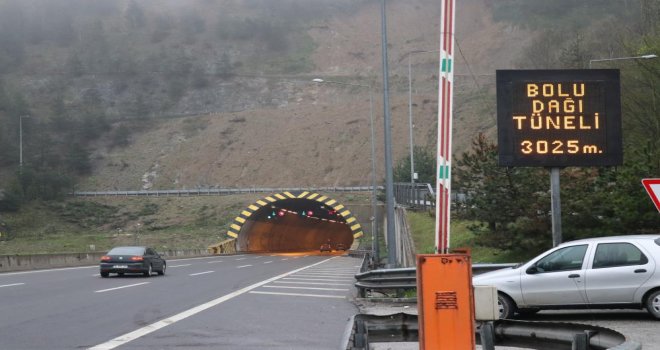 TEM Otoyolu Bolu geçişinde bayram yoğunluğu..................