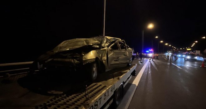 TEM Otoyolu’nda feci kaza: 1’i ağır 3 yaralı...