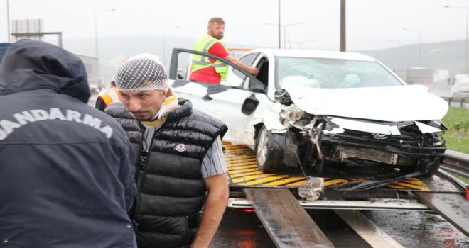 TEM Otoyolu'nda ortalık savaş alanına döndü: 11 yaralı