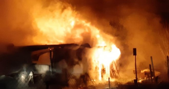 Kümesi alev alev yandı, karşısına geçip ‘Canımız sağ, ben de yanabilirdim’ dedi