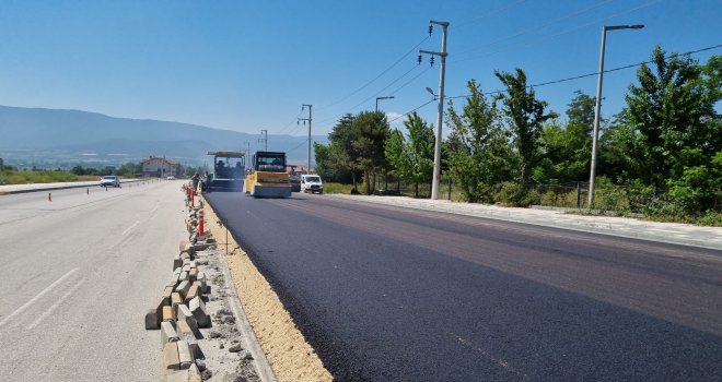 ÜNİVERSİTE YOLUNDA ASFALT ÇALIŞMASI BAŞLADI.....
