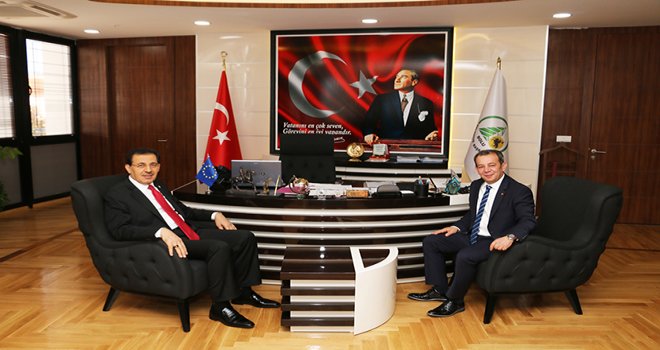 Vali Ahmet Ümit’ten Başkan Özcan’a tebrik ziyareti