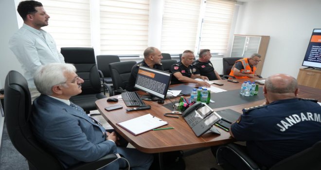 Vali Erkan Kılıç: 'Sürücülerimizin sabırlı olmalarını bekliyoruz'