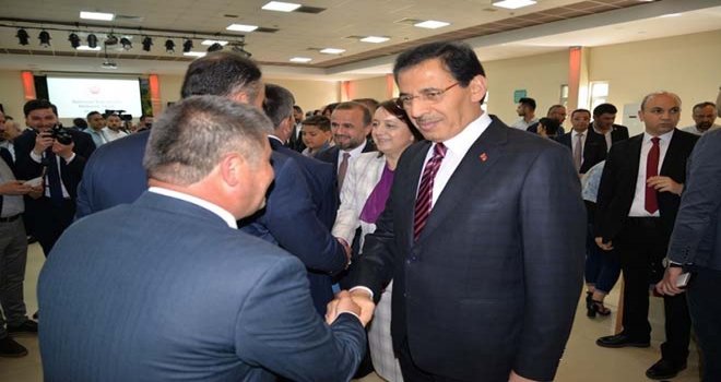 Valilik Bayramlaşma Programına Yoğun İlgi 