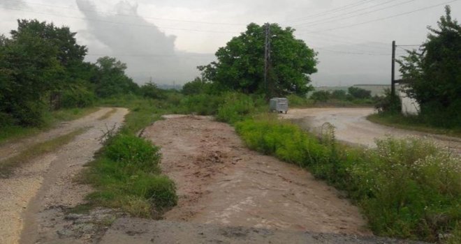 Yağmur yağdı, dereler taştı....